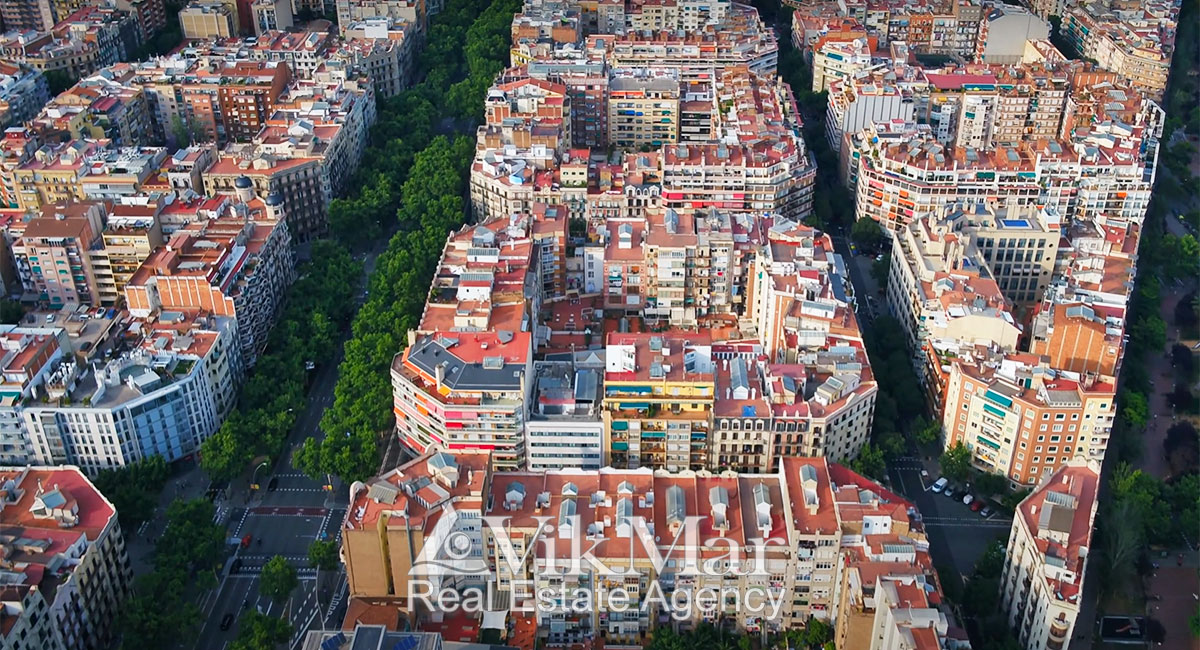 Многоэтажные секционные жилые дома в Испании